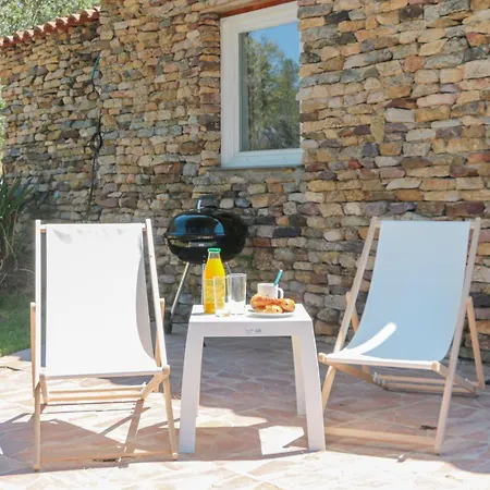 Ferienhaus A Casetta - Maison Climatisee Avec Piscine Belgodère