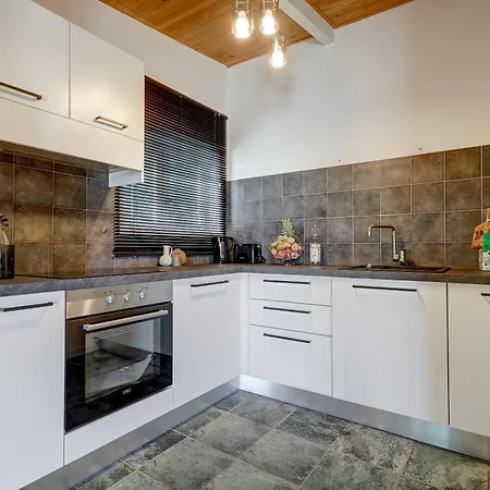 Ferienhaus A Casetta - Maison Climatisee Avec Piscine *