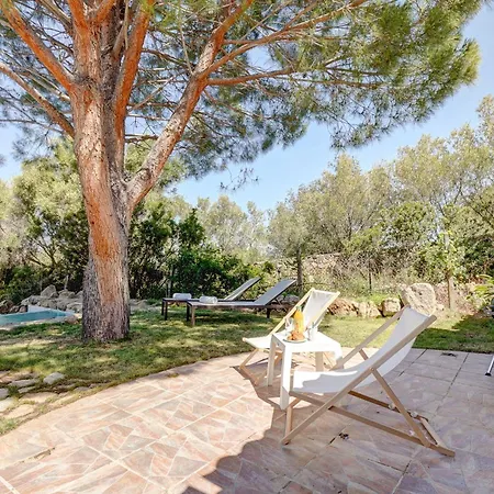 Semesterbostad A Casetta - Maison Climatisee Avec Piscine